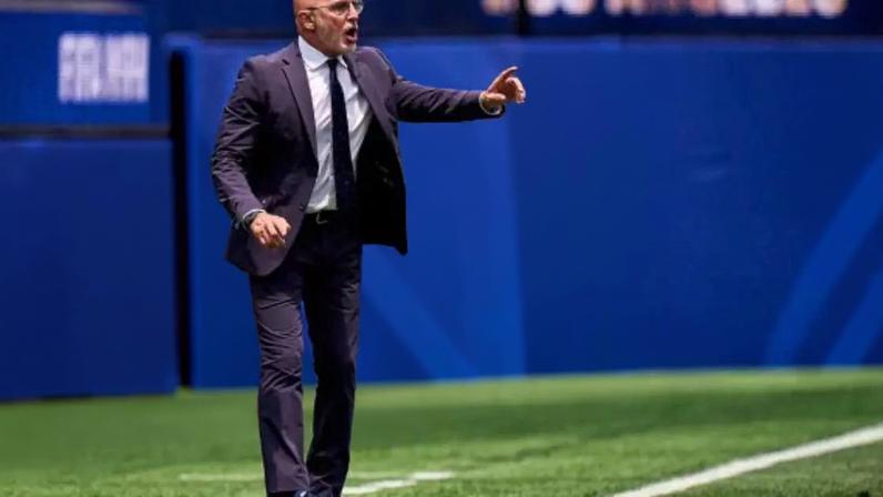 Luis de la Fuente durante jogo da Espanha na Copa do Mundo –