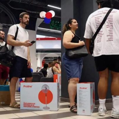 Lojas na França viram campo de batalha por ventiladores e ar-condicionado