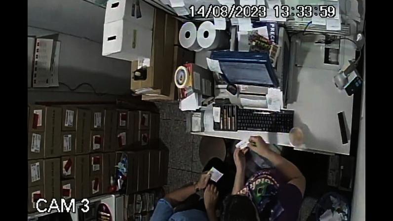 Um bilhete da Mega Sena rasgado e uma briga na Justiça: dono da lotérica e ex-funcionária disputam prêmio de R$ 29 milhões