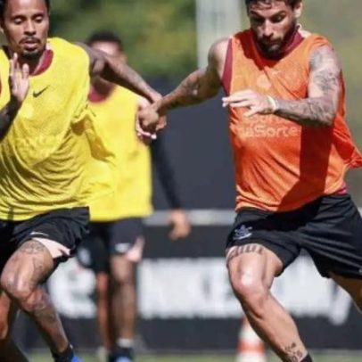 Corinthians treina pelo nono dia seguido; Hugo Souza atinge marca especial