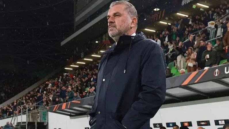 Ange Postecoglu assume comando do Al-Nassr, clube de Cristiano Ronaldo