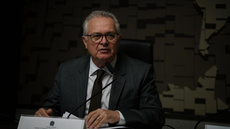 Este é o senador Renan Calheiros
