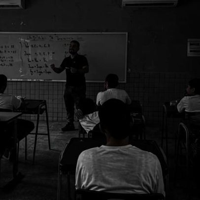 Altas taxas de aprovação escolar ocultam problemas