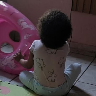 Mãe luta contra o tempo para salvar a vida da filha Zoe