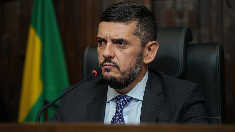 Rodrigo Bacellar, ex-presidente da Alerj durante sessão