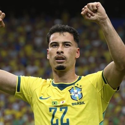Ancelotti troca Paquetá por Martinelli nas oitavas de final