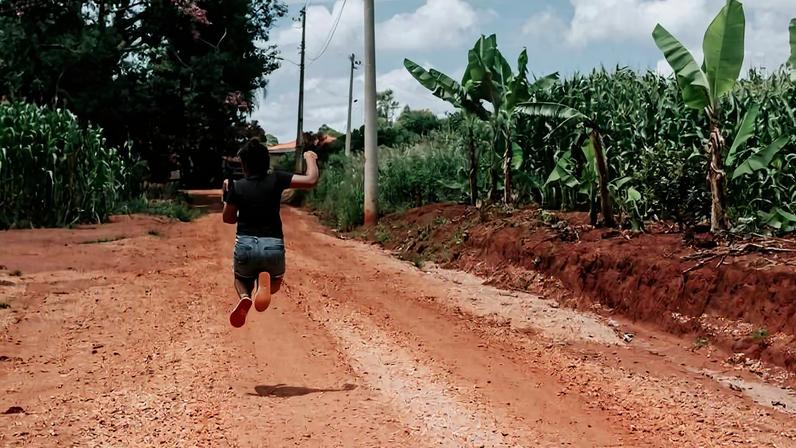 Foto feita por Levi Fanan para a exposição 'Bença', no Museu Afro; a mostra reúne imagens feitas por crianças e adolescentes do Quilombo do Jaó, comunidade localizada em Itapeva (SP)