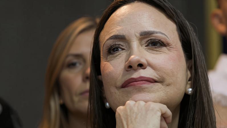 María Corina Machado, líder da oposição na Venezuela, durante entrevista coletiva no Panamá