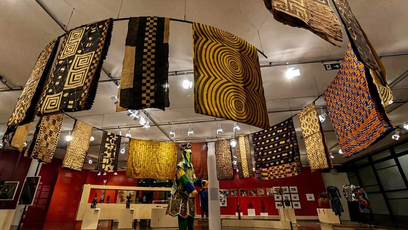 Exposição "Afríquia: o artista como colecionador", no Museu Afro Brasil Emanoel Araujo