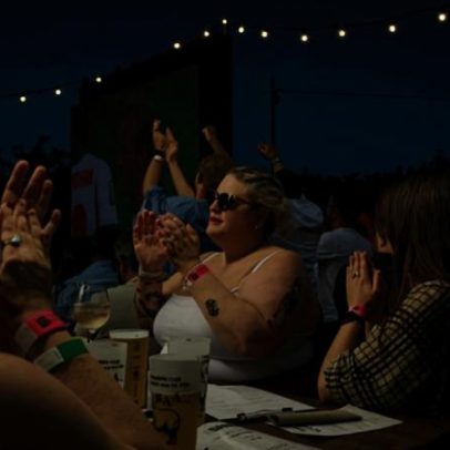 Pubs ingleses ficam abertos até 5h para jogo da Copa contra o México