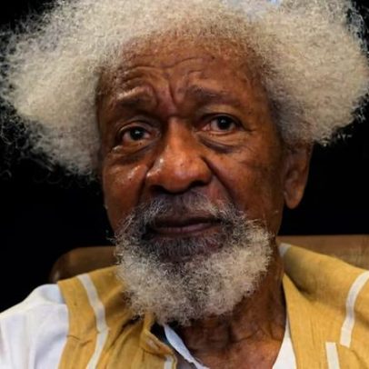 Wole Soyinka dividirá mesa com Angela Davis na Flip, segundo Sesc