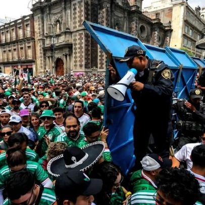Governo desaconselha viagem de torcedores ao México antes do jogo decisivo