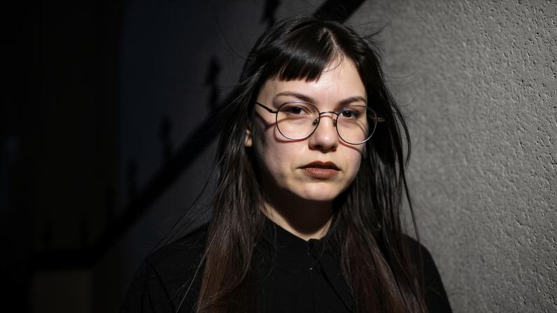 Giovanna Cianelli ilustra a capa de 'No Baile do Juízo Final', de Susy Freitas, publicado na Todavia - Divulgação