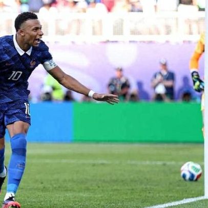 Paraguai complica, Mbappé resolve e França vai às quartas de final