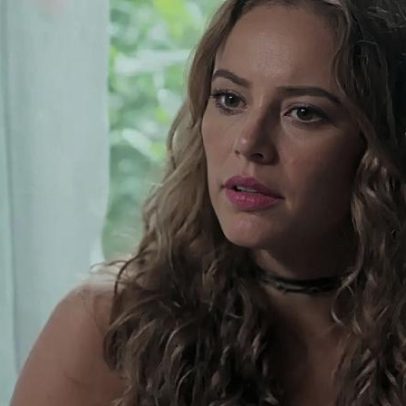 Além do Tempo: Melissa entrega segredo acidental; Felipe se revolta