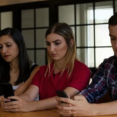 Faltaram regras de uso de telas para crianças; agora pode ser tarde