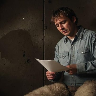 Paul Dano, Shailene Woodley e Oscar Isaac estrelam videoclipe do Mumford & Sons