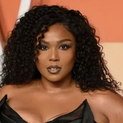 Lizzo critica meme 'Khia Asylum' após desempenho ruim do álbum