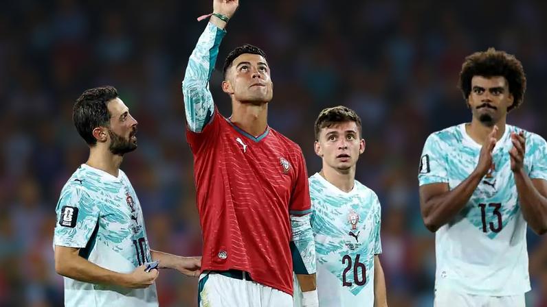 Cristiano Ronaldo também homenageou Diogo Jota após a virória portuguesa sobre a Croácia –