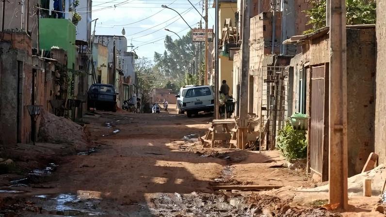40% dos brasileiros associa pobreza à preguiça, segundo Datafolha - (crédito: Reprodução)