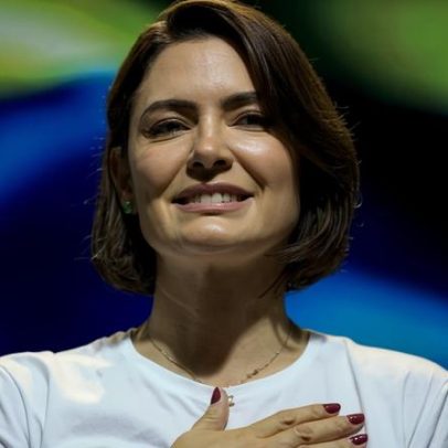 Michelle elogia programa do governo Lula como realização de um sonho