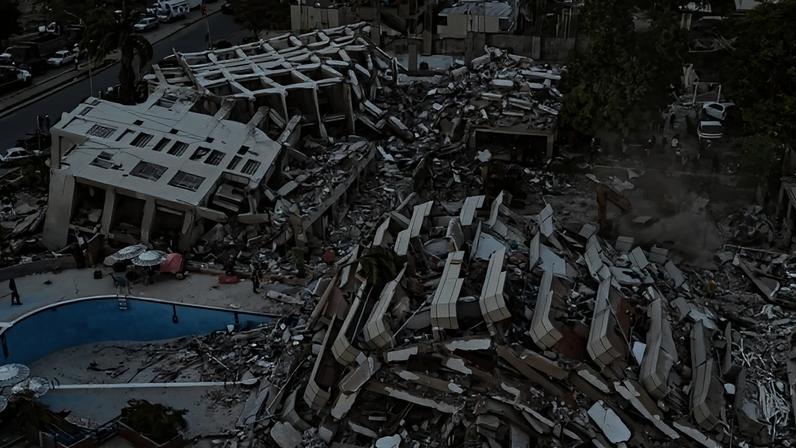 A pesquisa foi realizada entre 26 e 30 de junho, e ouviu 2.581 adultos da Venezuela - (crédito: MIGUEL MEDINA / POOL / AFP)