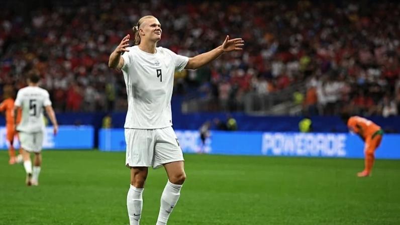 Erling Braut Haaland, jogador mais famoso da Noruega - (crédito: AFP)