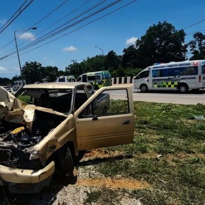 Monges mortos em atropelamento na Tailândia sobem para 10