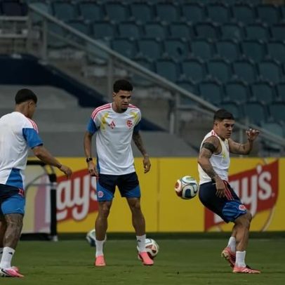 Colômbia estreia contra Gana em memória de Andrés Escobar