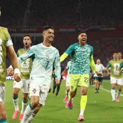 Portugal vence Croácia por 2-1 e avança às oitavas