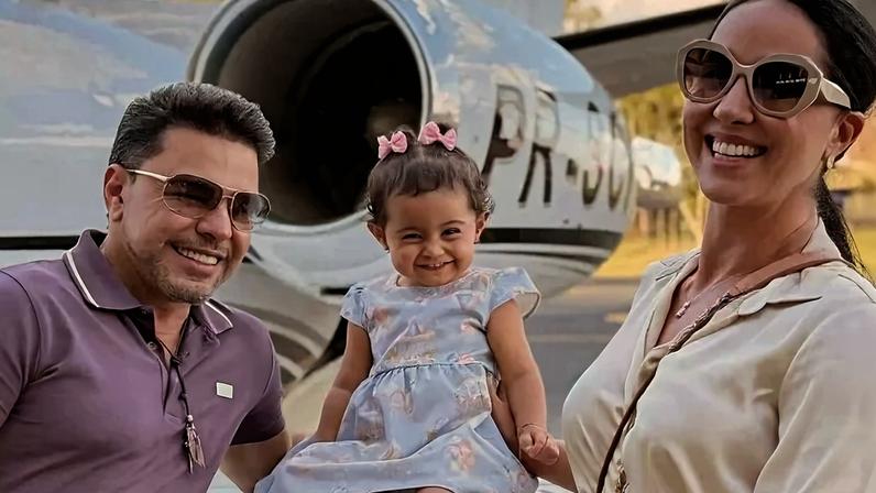 Zezé Di Camargo, Clara e Graciele Lacerda - (crédito: Reprodução/Instagram)