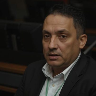 Comunicador Fernando Fidelis morre vítima de câncer