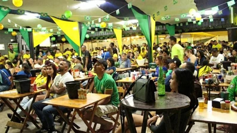 O bar em Ceilândia Sul contará com telão e festa para os clientes durante o jogo contra a Noruega - (crédito: Material cedido ao Correio)