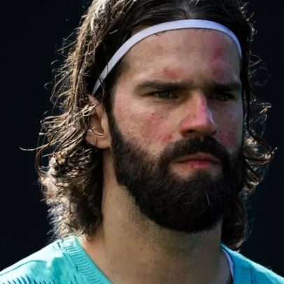 Alisson ganha R$ 4,44 milhões por mês; herói do Marrocos fatura mais
