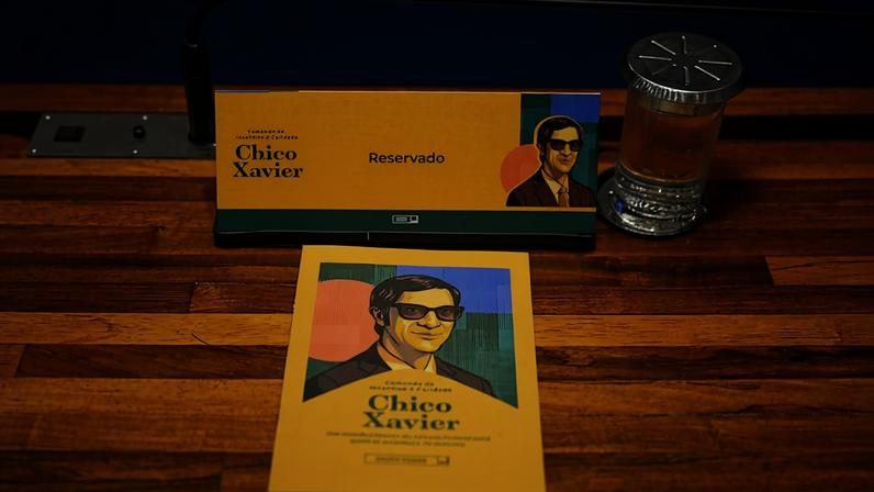 Plenário está preparado para o início da sessão.
