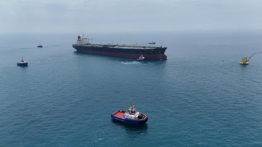 Petróleo tem maior alta desde maio e Brent fecha a US$ 107