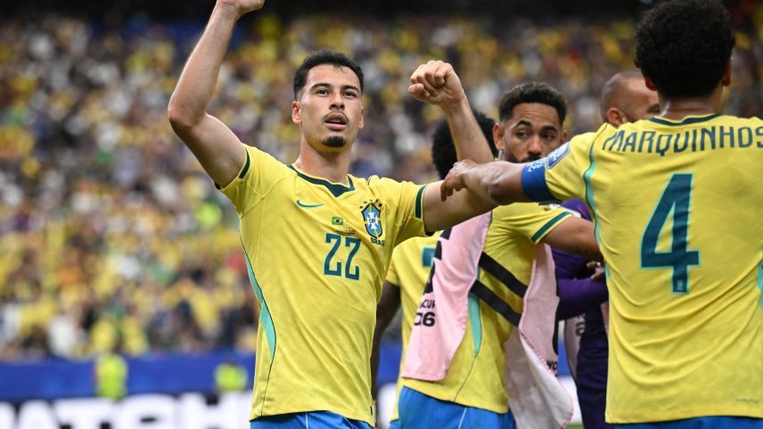 Brasil x Japão — Foto: Reuters