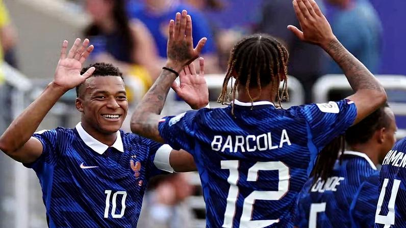 França entre em campo neste sábado pelas oitavas de final da Copa do Mundo. — Foto: MAGN IMAGES via Reuters/Vincent Carchietta