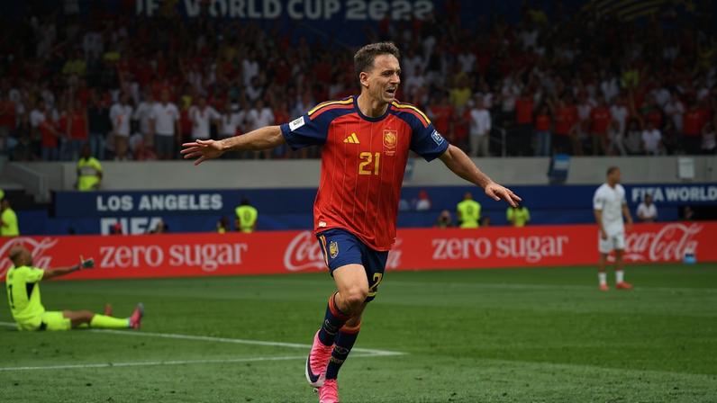 Oyarzabal - Espanha x Áustria - Copa do Mundo — Foto: REUTERS/Lisi Niesner