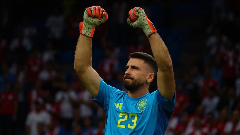 Unai Simón, goleiro da Espanha — Foto: Reuters/Gary Vasquez