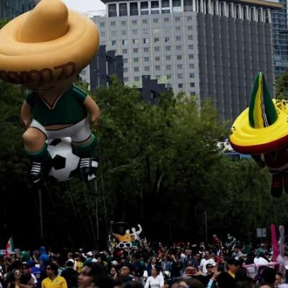 Cidade do México reforça controle de multidões para a Copa após mortes