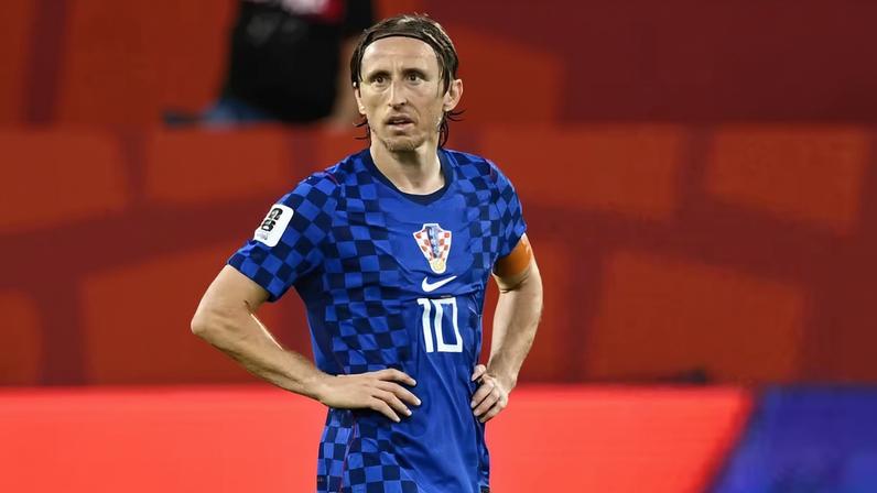 Modric faz seu último jogo em Copas do Mundo pela Croácia contra Portugal — Foto: REUTERS/Dylan Martinez