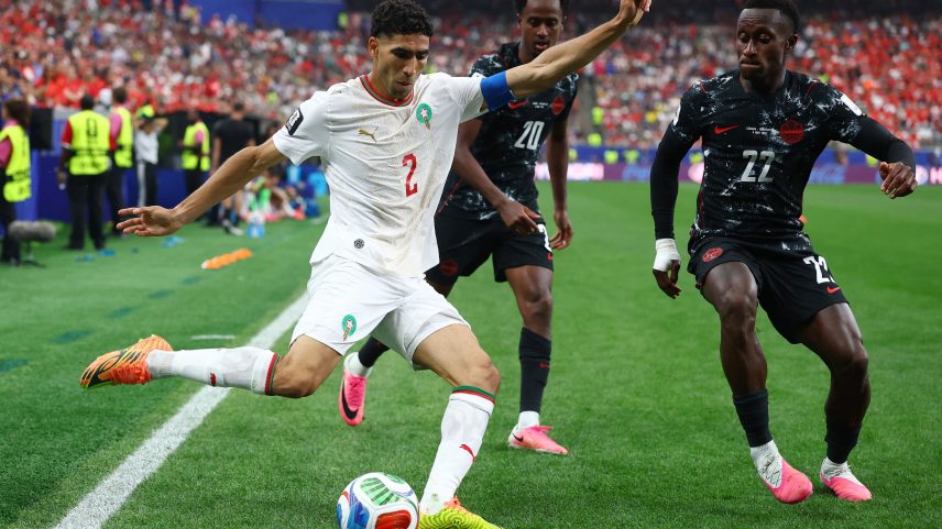 Comandado por Hakimi, Marrocos chega pela segunda vez às quartas de final — Foto: REUTERS/Hannah Mckay