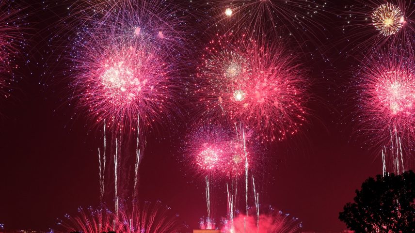 Luzes e fogos de artifício em Washington