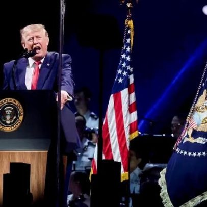 Trump diz que EUA são esperança e luz no mundo e rejeita comunistas
