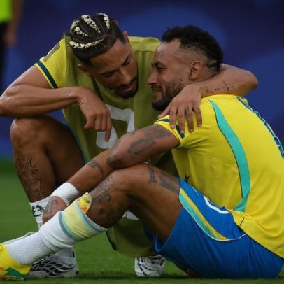 Neymar se despede da seleção brasileira: "comecei aqui e fechei aqui"