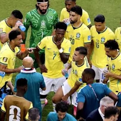 Campeões da seleção aprovam pausa para hidratação