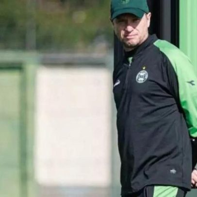 Seabra encerra negociações com o Vasco e permanece no Coritiba