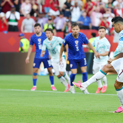 Que final absurdo! Portugal vira pra cima da Croácia e avança às oitavas de final