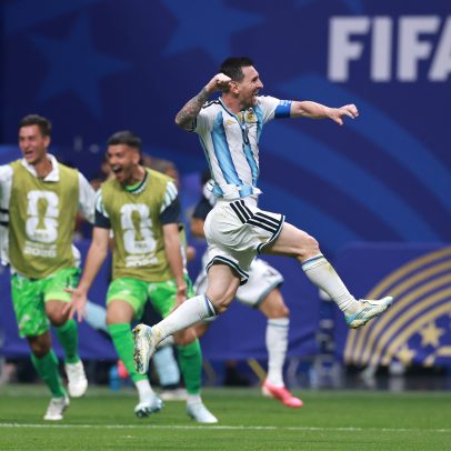 Argentina faz três gols em 15 minutos e consegue virada histórica contra o Egito